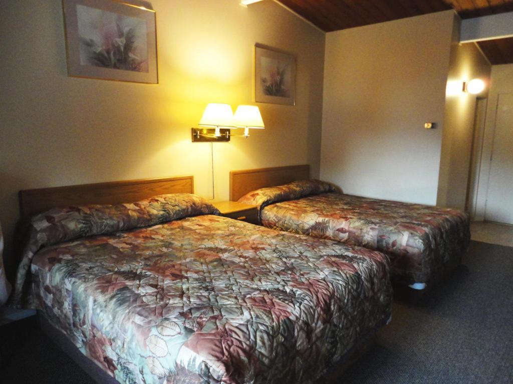 Polson Park Motel Vernon Pokój zdjęcie